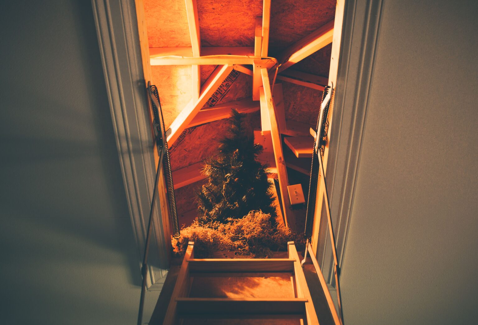 How an Attic Lift Can Make Everyday Life Easier